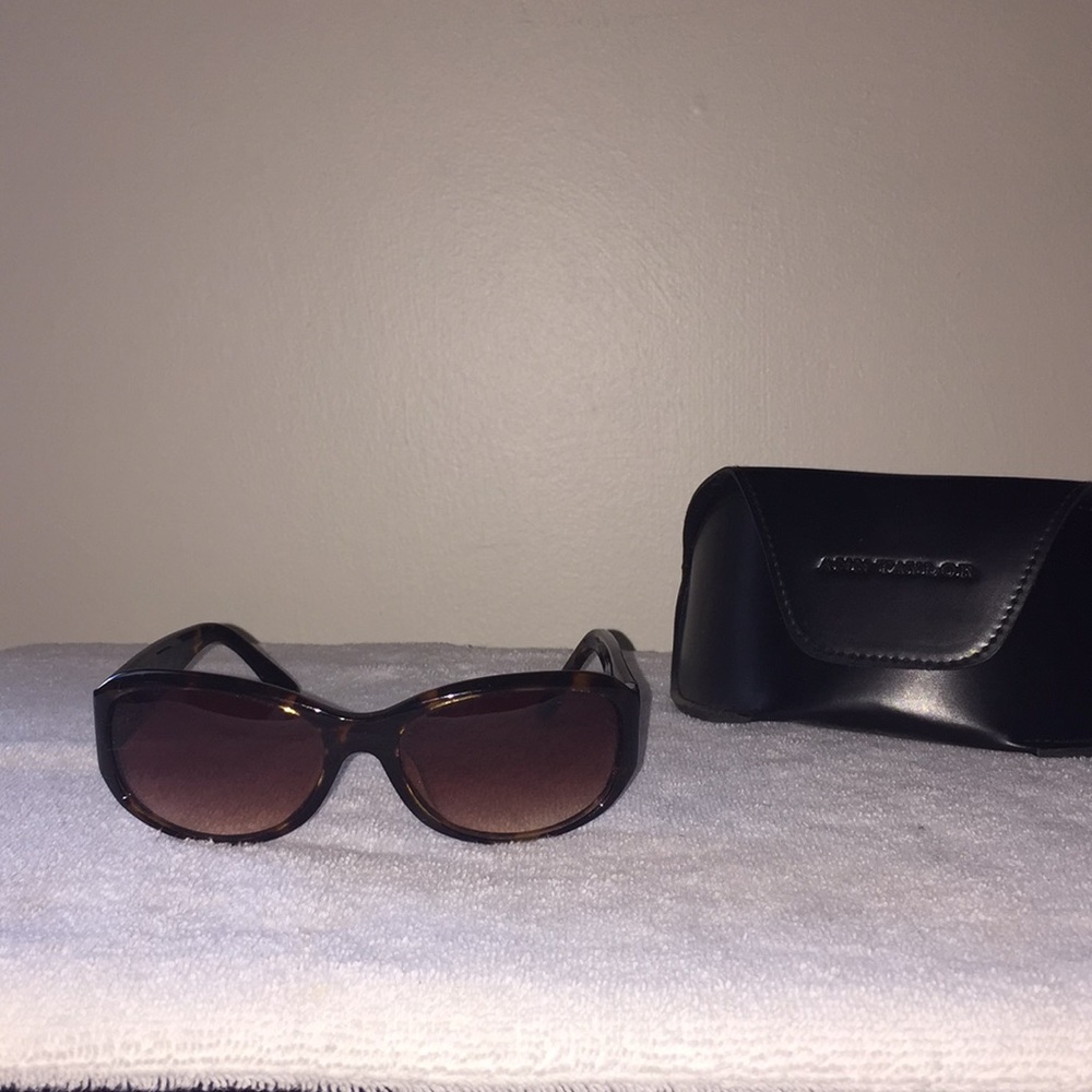 Ann Taylor Tortoise sunglasses